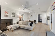 New Downtown Atx! 30 day plus!