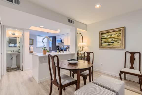 1411 Norwalk Ln #204