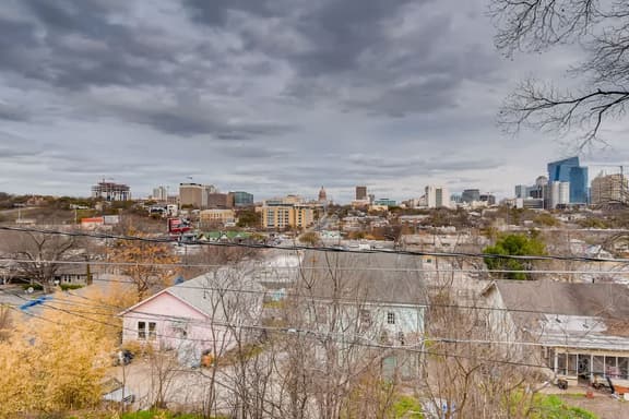 1101 Castle Ct